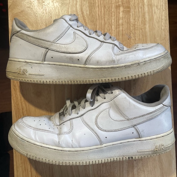 cheap air force ones white
